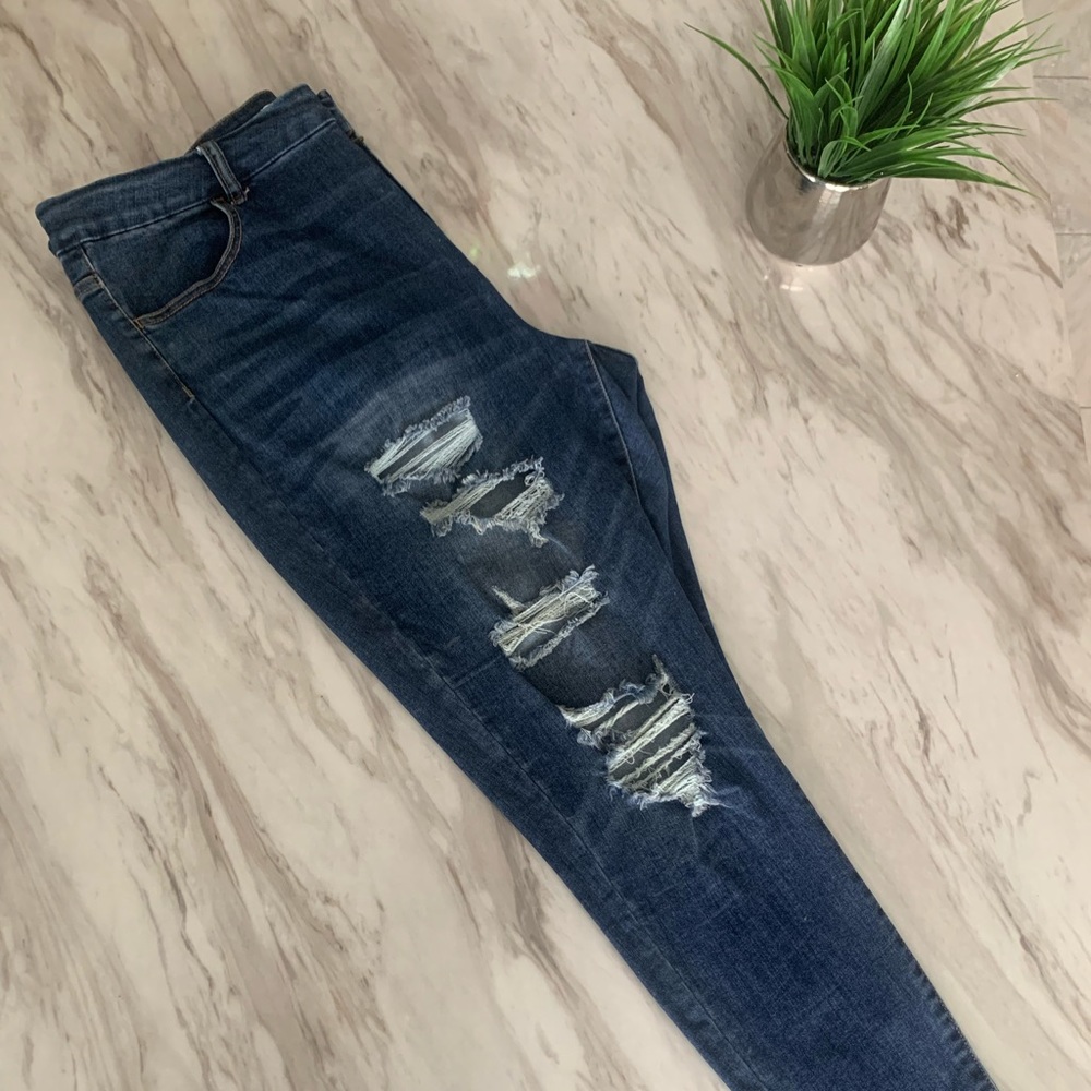Demin size 18